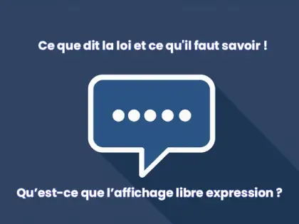 Main tenant une affiche devant un panneau d'affichage en liège. Illustration de la pratique légale de l'affichage libre.